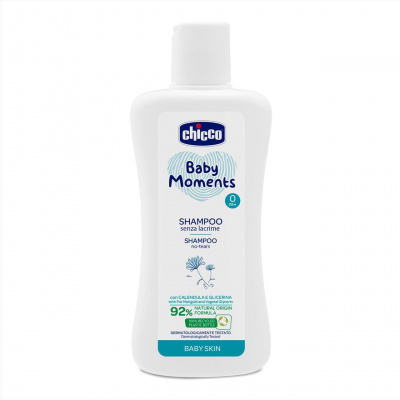 CHICCO Šampon na vlasy Baby Moments 92 % přírodních složek 200 ml